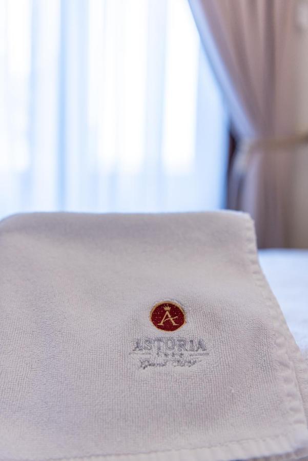 Astoria Grand Hotel Oradea Exterior foto